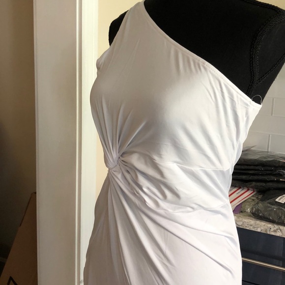 White one shoulder summer midi - Picture 4 of 8